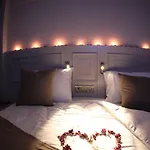 Hotel X-nellyı Provincia di Istanbul