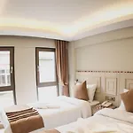 X-nellyı 2* Provincia di Istanbul