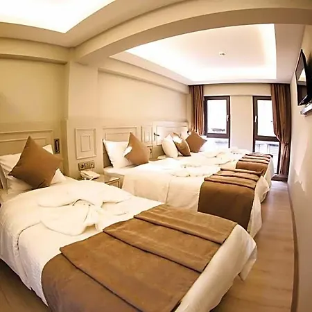 X-nellyi Hotel Istambul