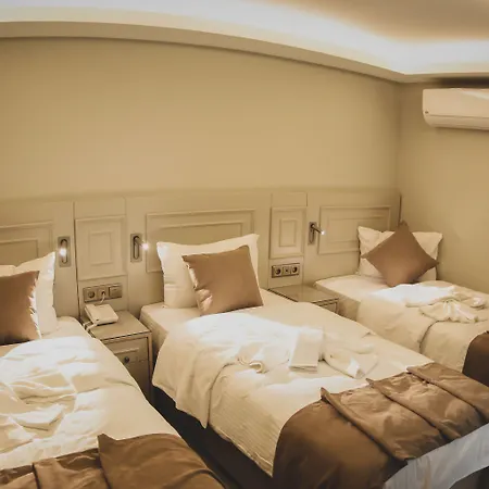 X-nellyi Hotel 2*