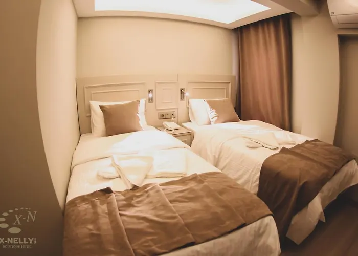 X-nellyi Szálloda Isztambul